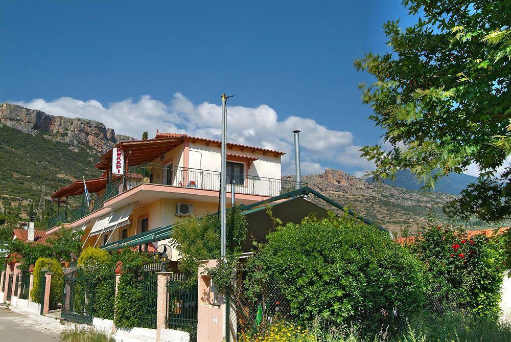 Kelari Studios Ámfissa Exterior foto