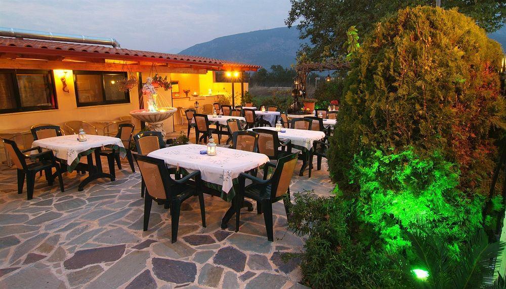Kelari Studios Ámfissa Exterior foto