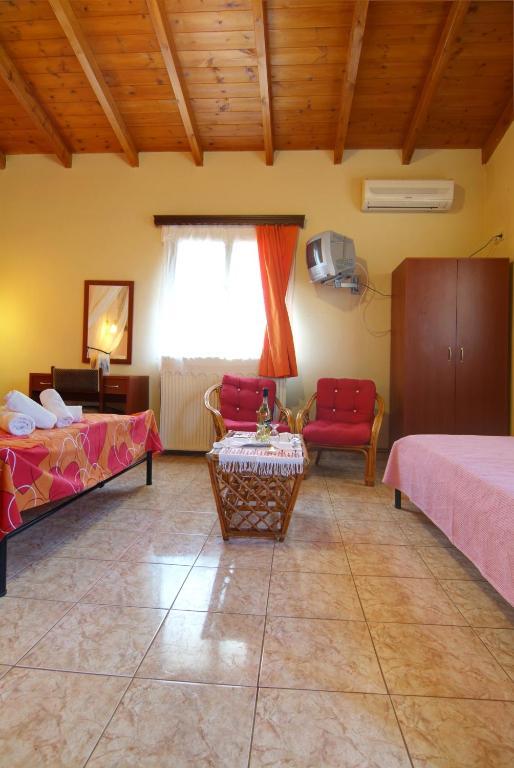 Kelari Studios Ámfissa Quarto foto